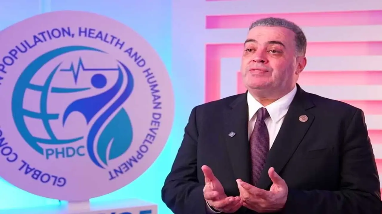 مساعد وزير الصحة يلتقي “إي آند مصر” لرفع كفاءة النظام الصحي